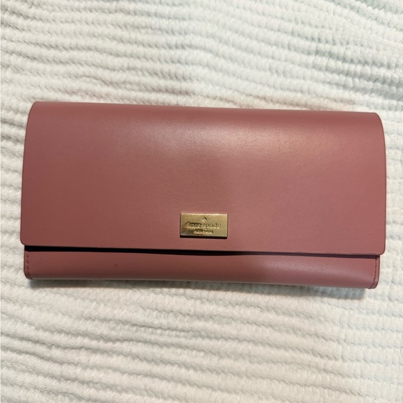 kate spade Handbags - Kate Spade Mauve Leather Wallet